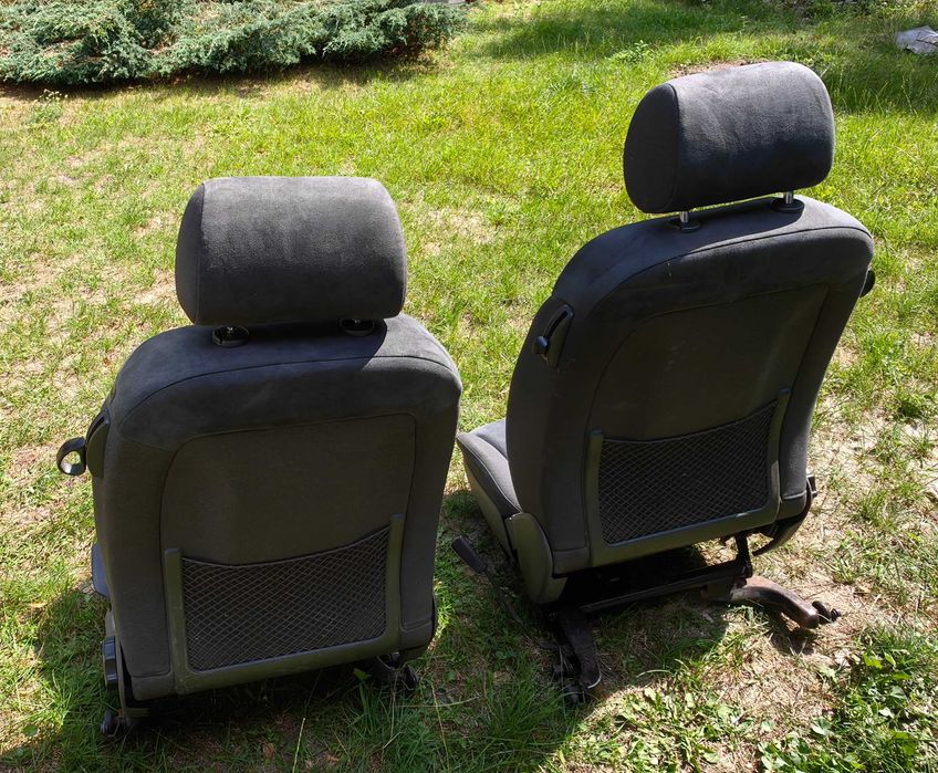 Audi A3 8L Fotele, listwy drzwiowe, sprężyny