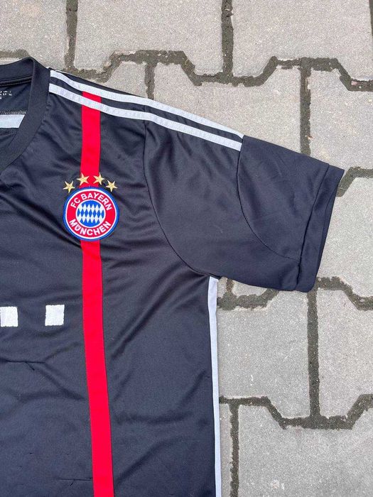 Футбольна футболка Fc Bayern