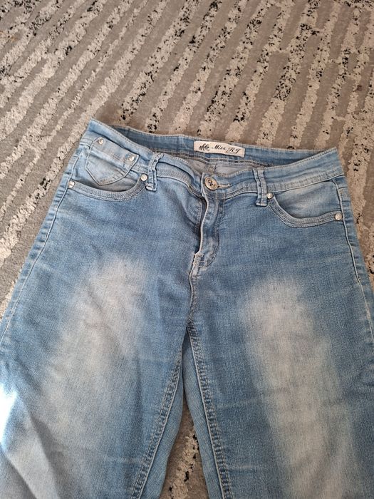 Jeansy damskie 40