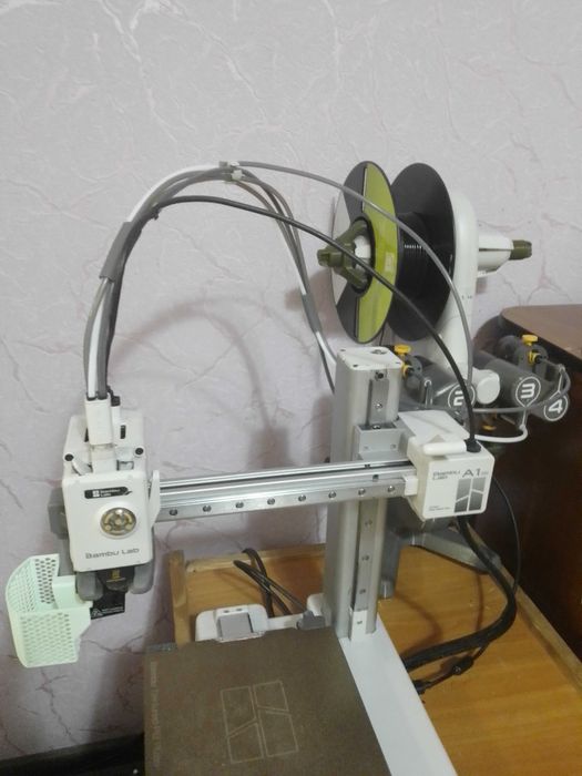 Bambu lab a1 mini с AMS