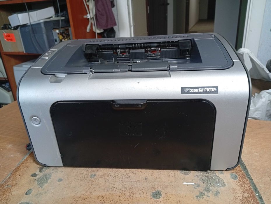 Лазерний принтер HP LaserJet P1006, заправлений 100%