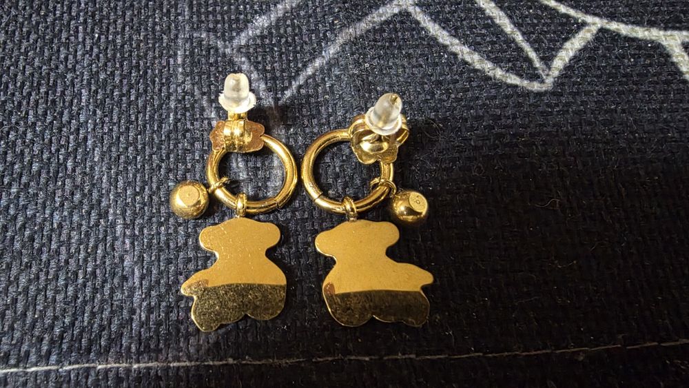 Brincos tous originais