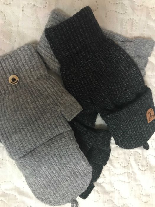 Рукавички-мітенки з "чохольчиком" для пальців. Темні і світліші.