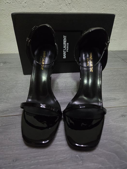 Szpilki YSL Saint Laurent