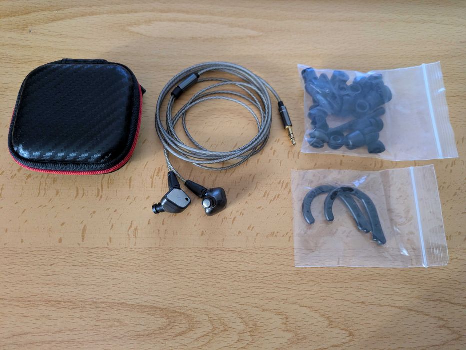 Auriculares IEM Earmax ER80