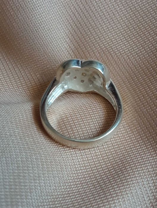Pierścionek z kryształkami Serce srebro 925 6,9 g R. 17