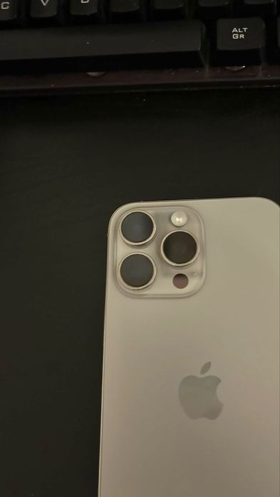 Iphone 16 Pro 256Gb com GARANTIA