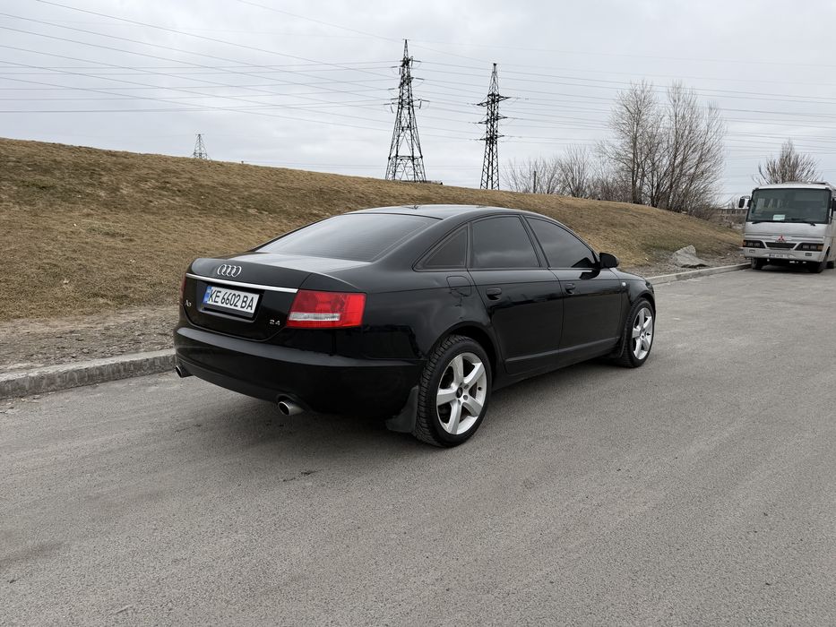 Продам Audi A6C6 2.4