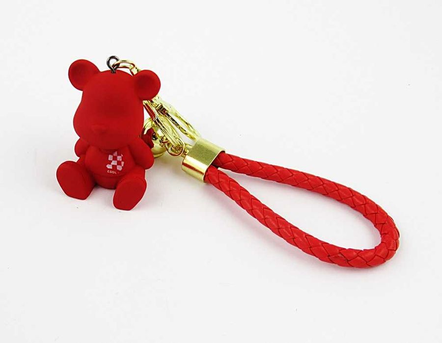 Brelok do kluczy torebki czerwony misiek kratka zawieszka dzwonek