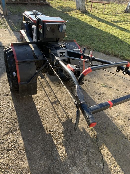 Продам   мотоблок Зубр 12к.