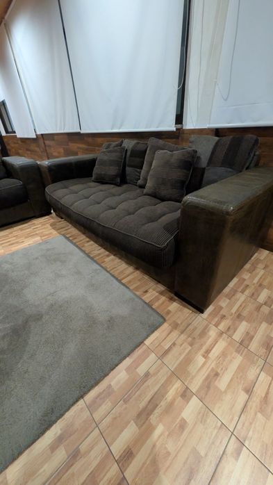 Sofá  3 e 4 lugares