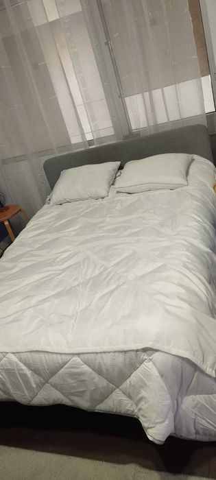 Cama com Colchão de Mola