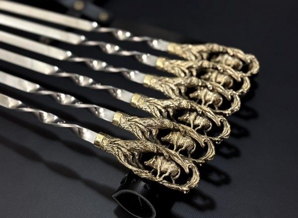 Подарунковий набір шампурів Кабан. Шампура. Ювелірне лиття