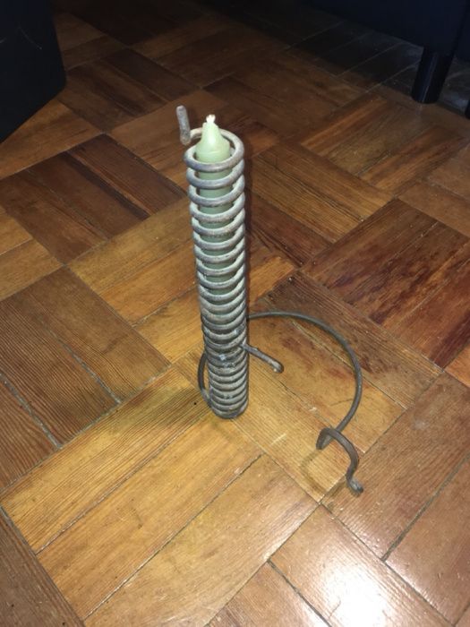 Castiçal ferro bom estado