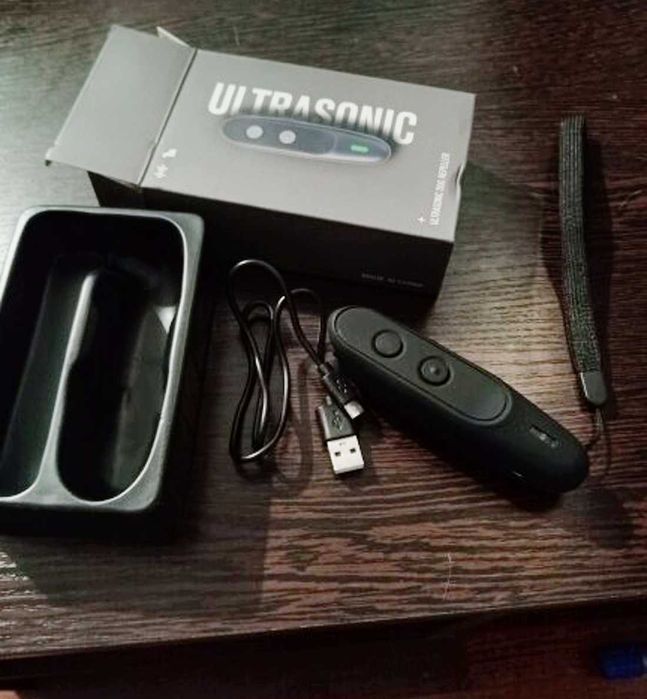 Мощный Ultrasonic PU-30 Оригинальный отпугиватель собак +ED відлякувач