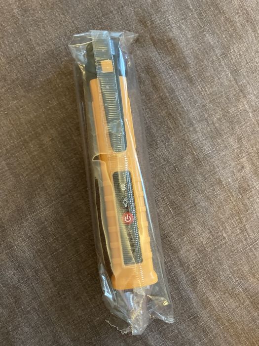 Безконтакт тестер индикатор напряжения