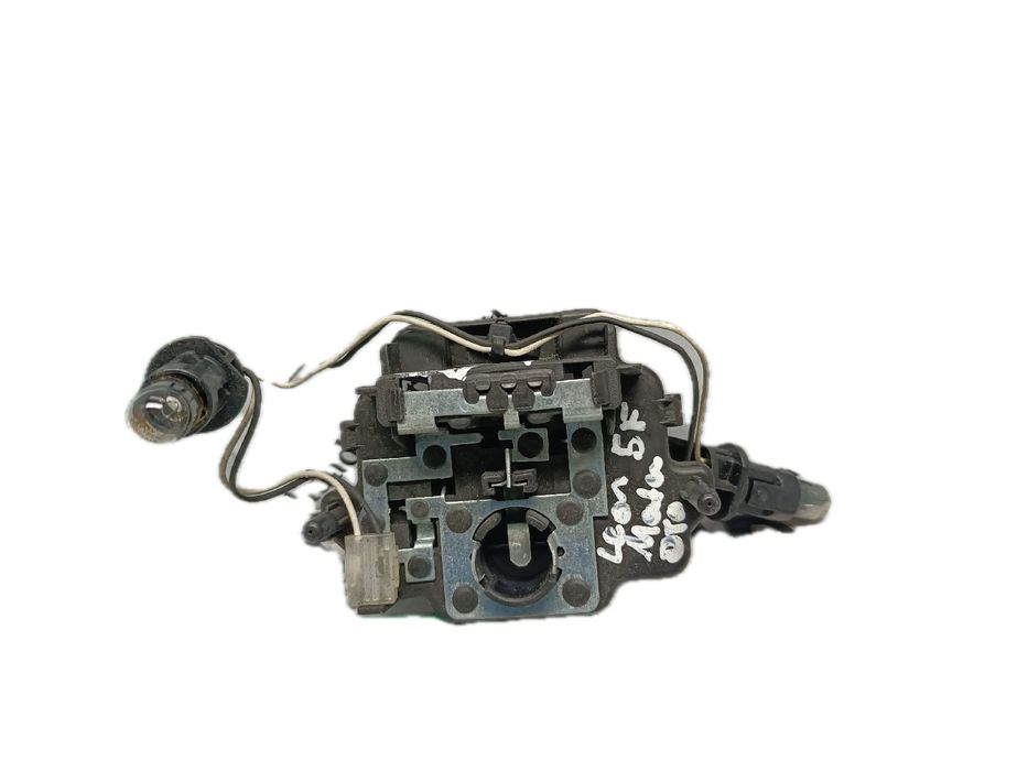 Suporte lâmpada direito SEAT Leon (5F1)