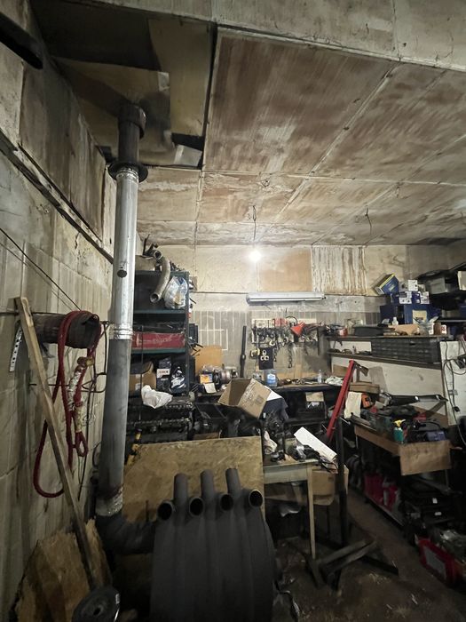 Продам гараж корпоративний на Печерську/ Ocean Plaza