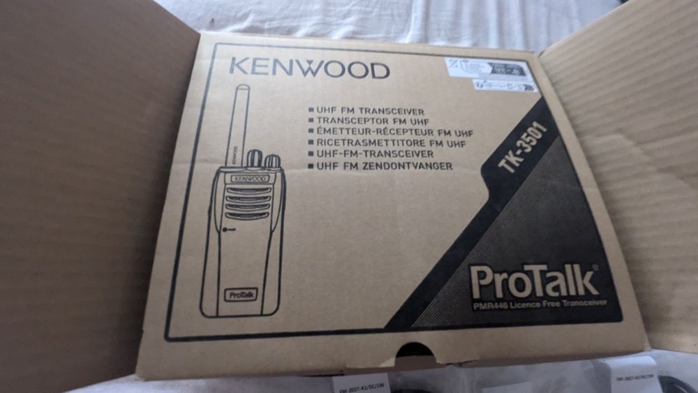 walkie talkie           kenwood