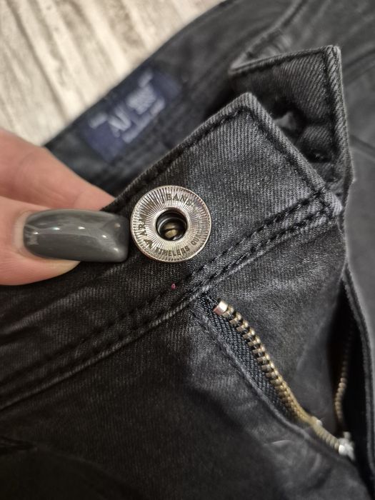 Джинси жіночі. Armani