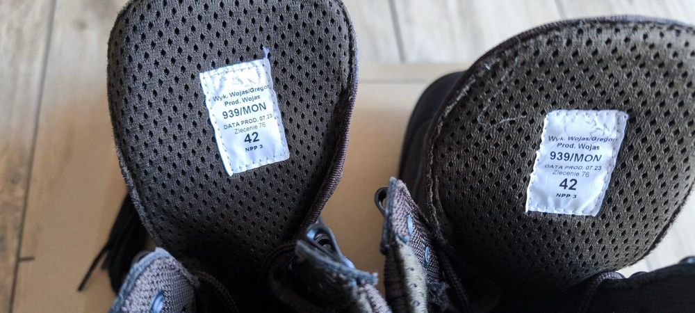 Buty wojskowe rozm. 42