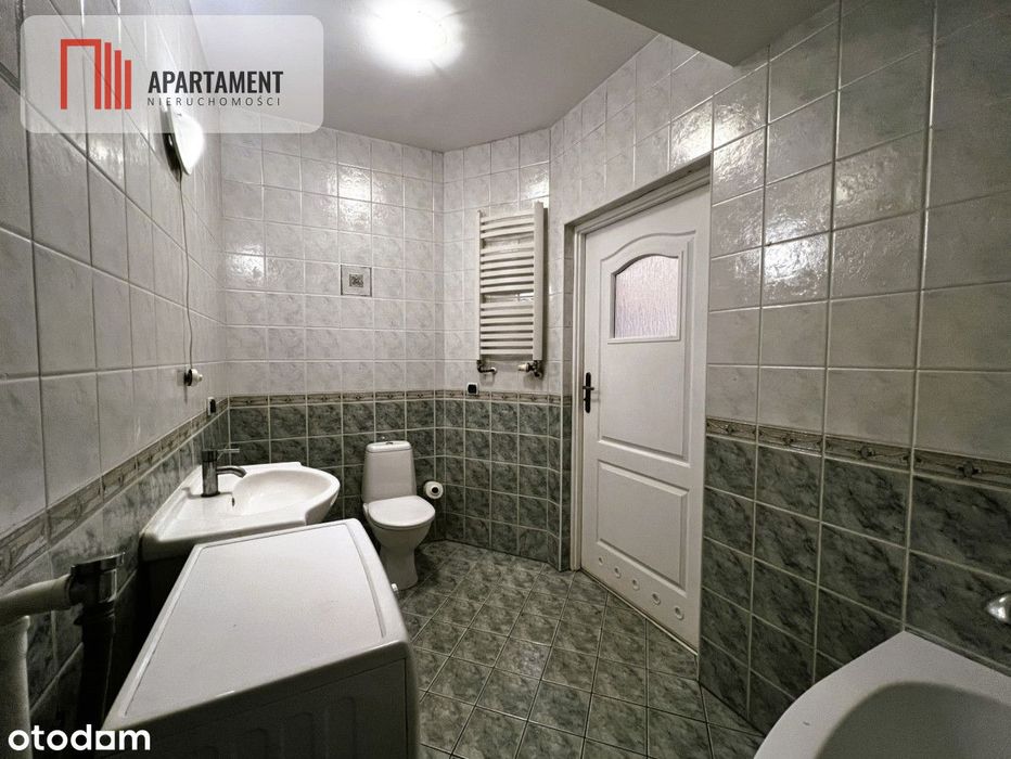 * Dom w Szubinie - 3 mieszkania plus lokal - Więcej