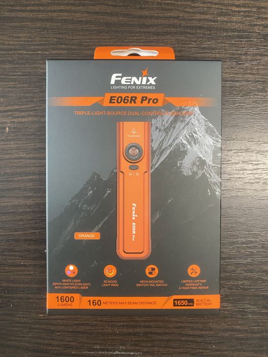 Наключний ліхтар Fenix E06R PRO