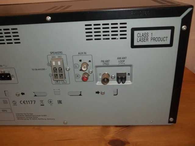 sistema hi-fi panasonic SA-AKX200 CD blootoothe música usb muito alto