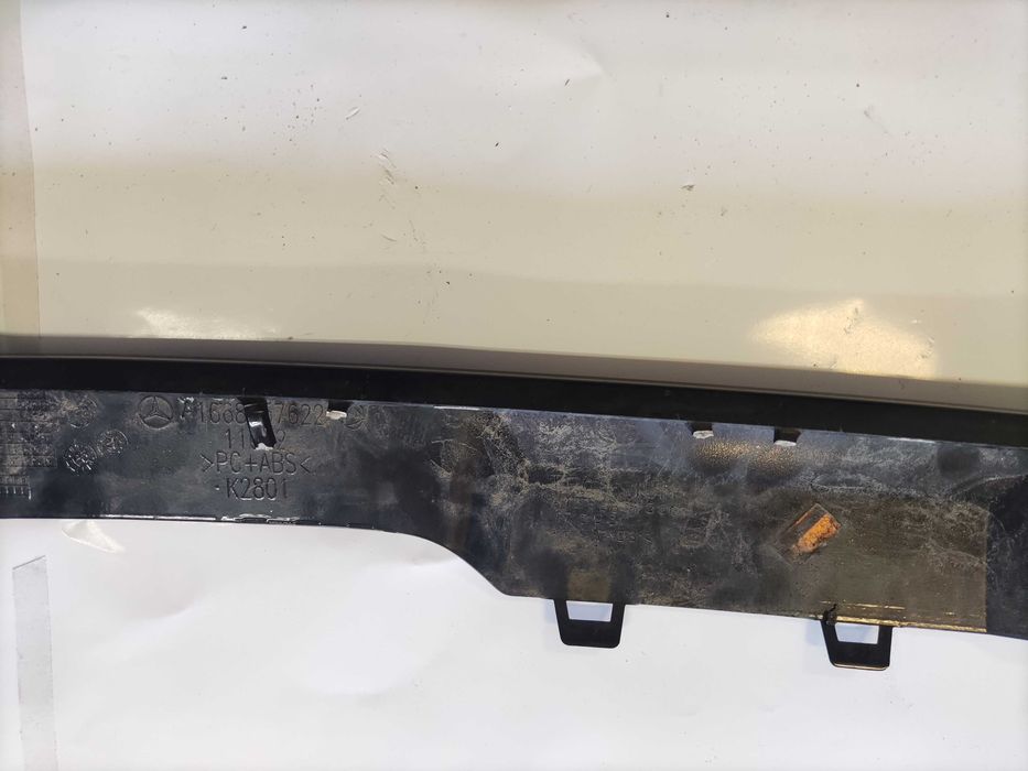 Накладка бампера нижняя Mercedes, AMG A1668857622