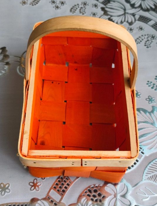 Koszyk ozdobny prezentowy z rączką