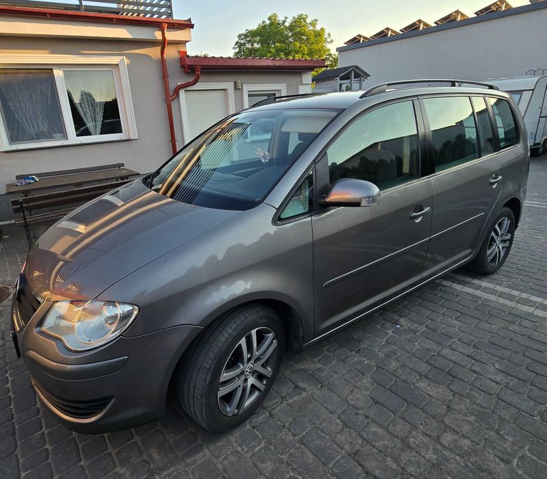Sprzedam rodzinne auto Touran  7 osobowy