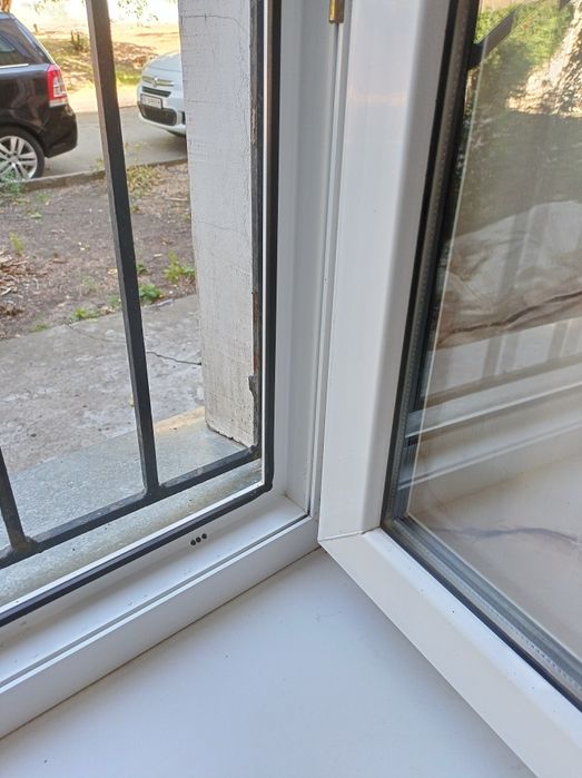 Прибирання будинків та квартир | Помічниця для родини