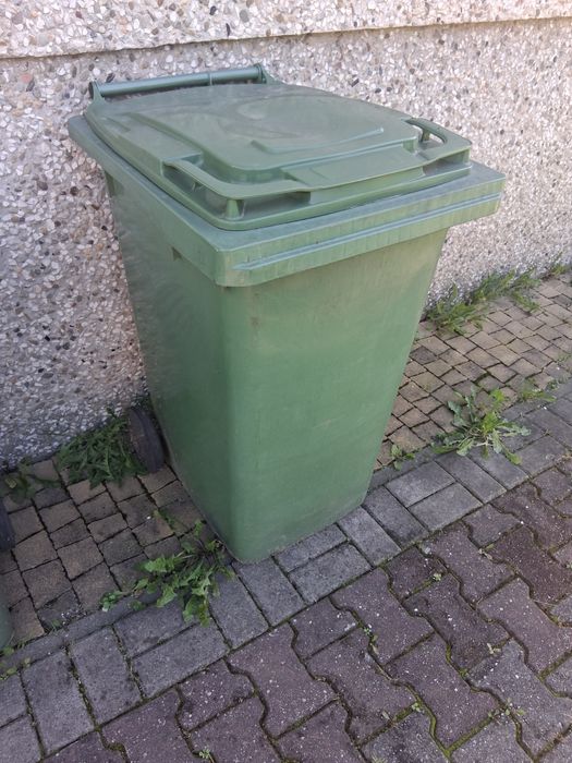 Kubeł na śmieci 240 l