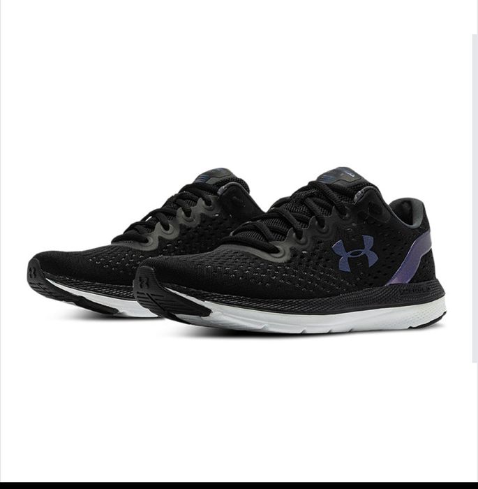 Кроссовки жіночі Under Armour