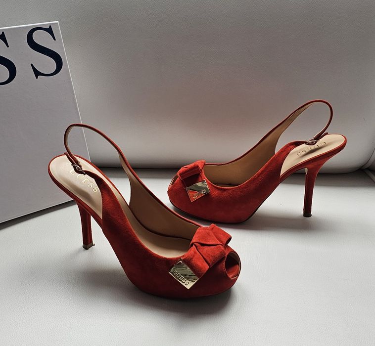 Guess luksusowe buciki roz 41