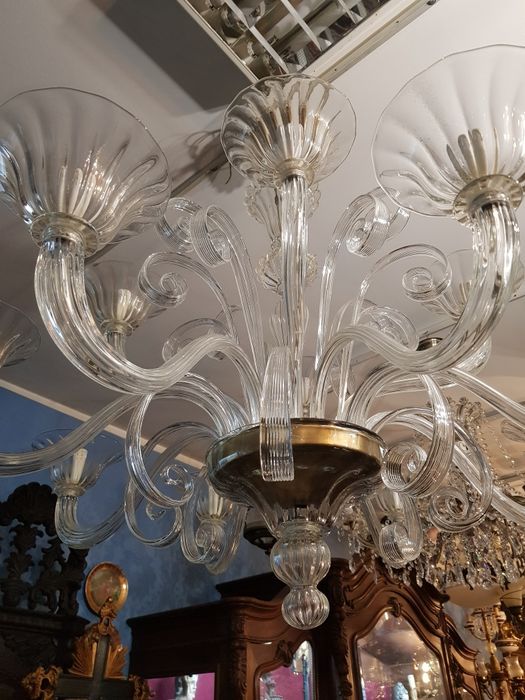 Imponente lustre, candeeiro veneziano