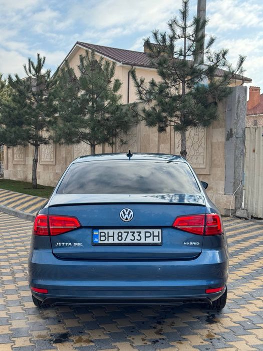 Продаем volkswagen jetta гибрид SEL