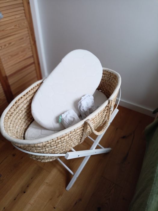 Kosz Mojżesza Ahojbaby, stelaż, materwcyki i prześcieradła