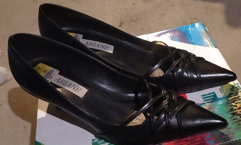 Nowe pantofle, czółenka