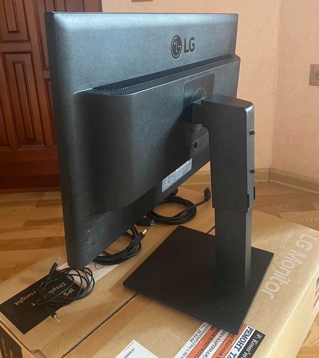 Продам Монітор LG 24BK55YP-I