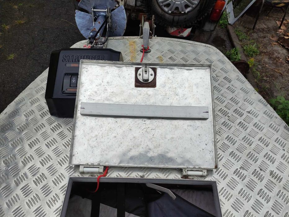 Казанка 5м з двигуном