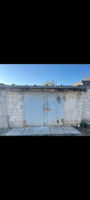 Гараж в гаражному кооперативі Жемчужина
