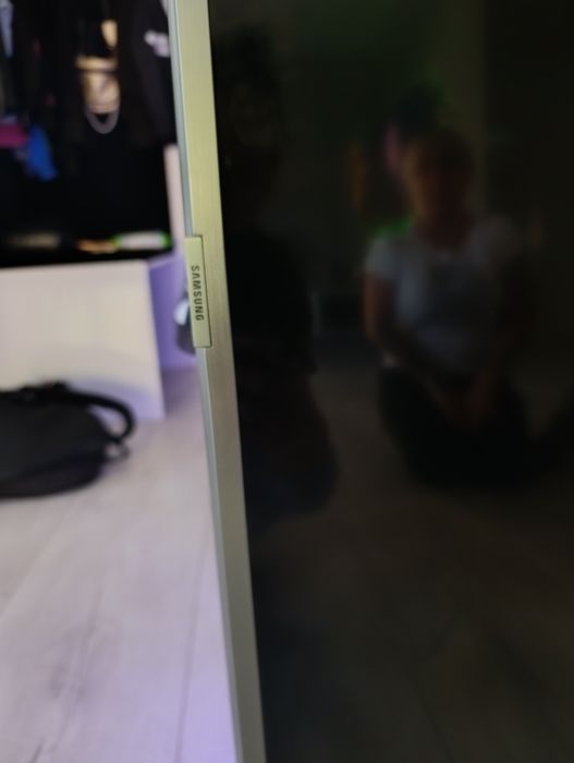 Telewizor Samsung uszkodzony