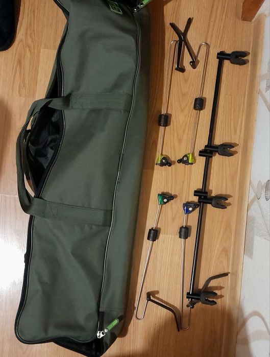 Род под "carp pro" на 4 удилища.