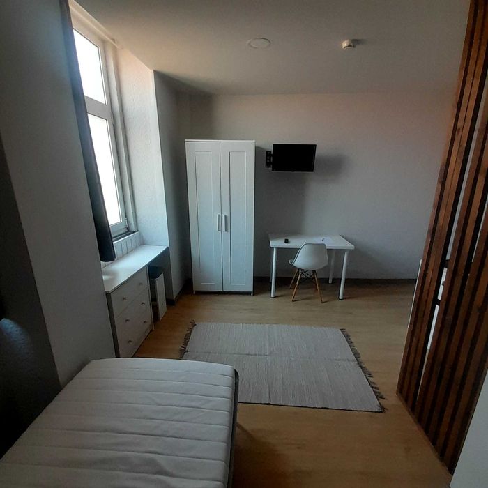 Quarto Estudio para arrendamento com ec e kitchnet privativo