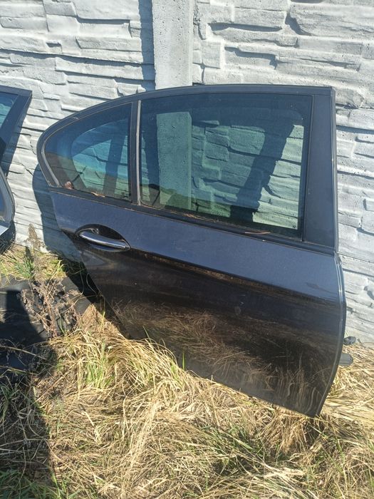 BMW F10 prawe lewe drzwi tył a90/7 sedan