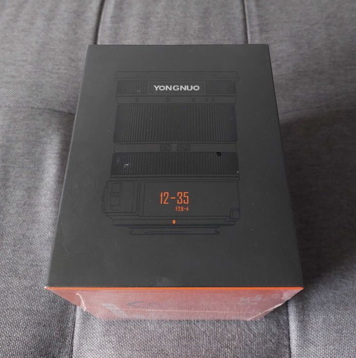 Obiektyw Yongnuo YN 12-35 mm f/2,8-4,0 Micro 4/3 + filtr UV Marumi