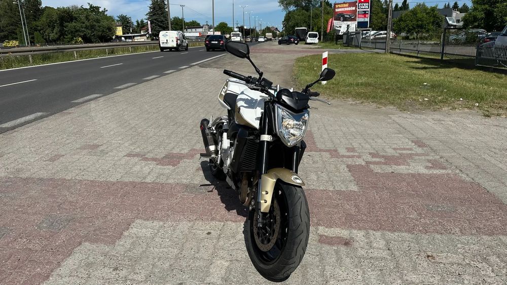 Yamaha FZ 1
