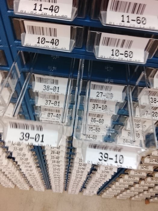 Caixas SUC de 9 e 6 gavetas