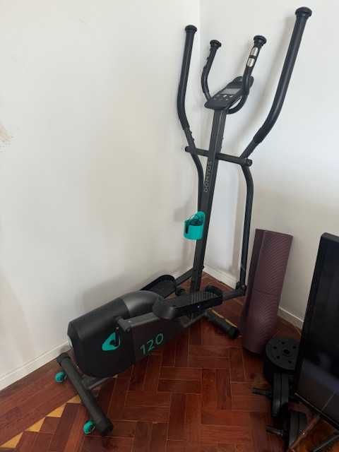 Elliptical; elíptica